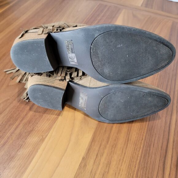 Altar'd State Free Spirit Fringe Women's Size 8 Ankle Booties Brown Tan - Picture 8 of 8